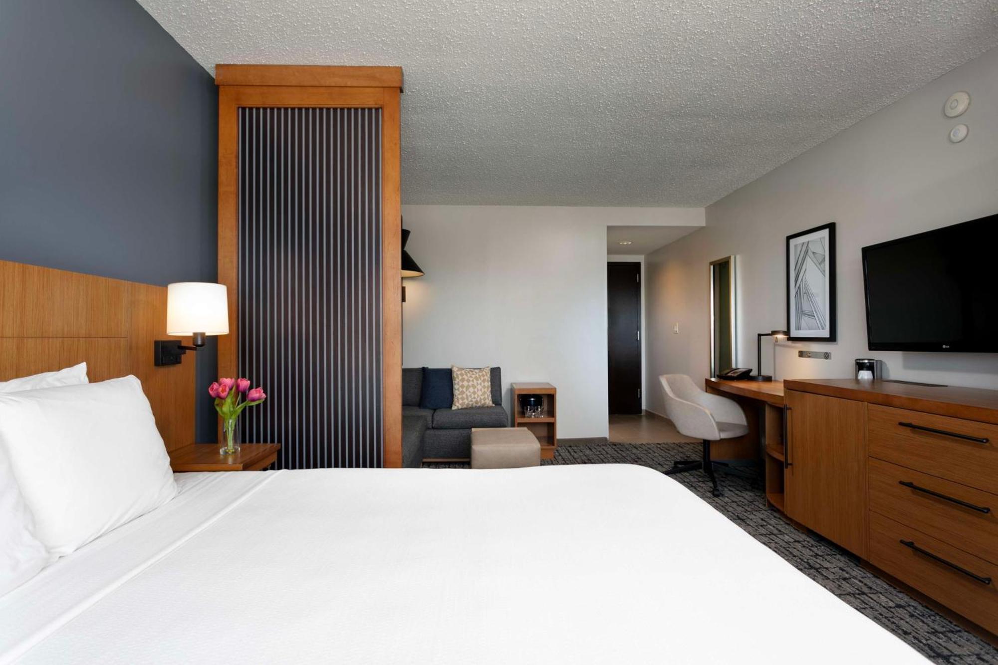 ไฮแอท เพลซ มานาตี Hotel ภายนอก รูปภาพ